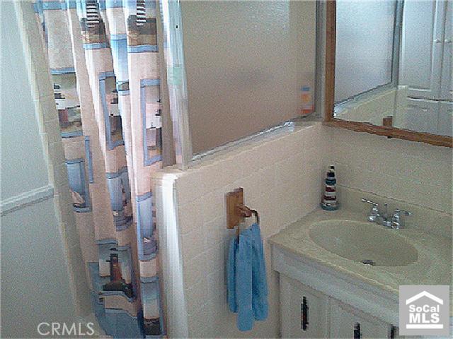 Detail Gallery Image 8 of 13 For 12330 Malamedia, Needles,  CA 92363 - 2 Beds | 1 Baths