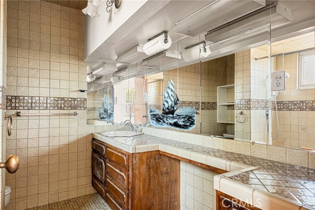 3061 W Oregon Street, Rialto CA: https://media.crmls.org/medias/0c55a92b-d666-4cbb-8a3e-bf92a151c47f.jpg