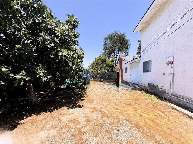 Detail Gallery Image 25 of 35 For 2302 8th St, La Verne,  CA 91750 - 7 Beds | 4 Baths