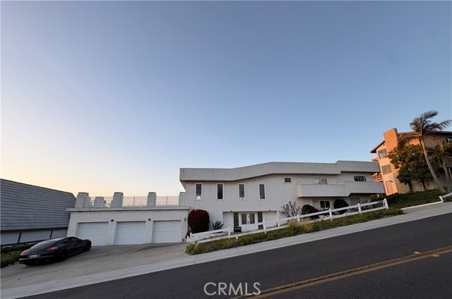 Detail Gallery Image 1 of 40 For 23819 Ridge Line Rd, Diamond Bar,  CA 91765 - 3 Beds | 3 Baths