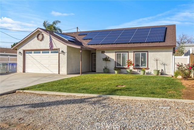 Detail Gallery Image 2 of 30 For 34862 Avenue D, Yucaipa,  CA 92399 - 3 Beds | 2 Baths