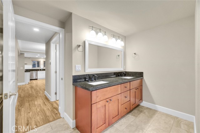 Detail Gallery Image 18 of 28 For 2260 via Puerta #C,  Laguna Woods,  CA 92637 - 2 Beds | 2 Baths