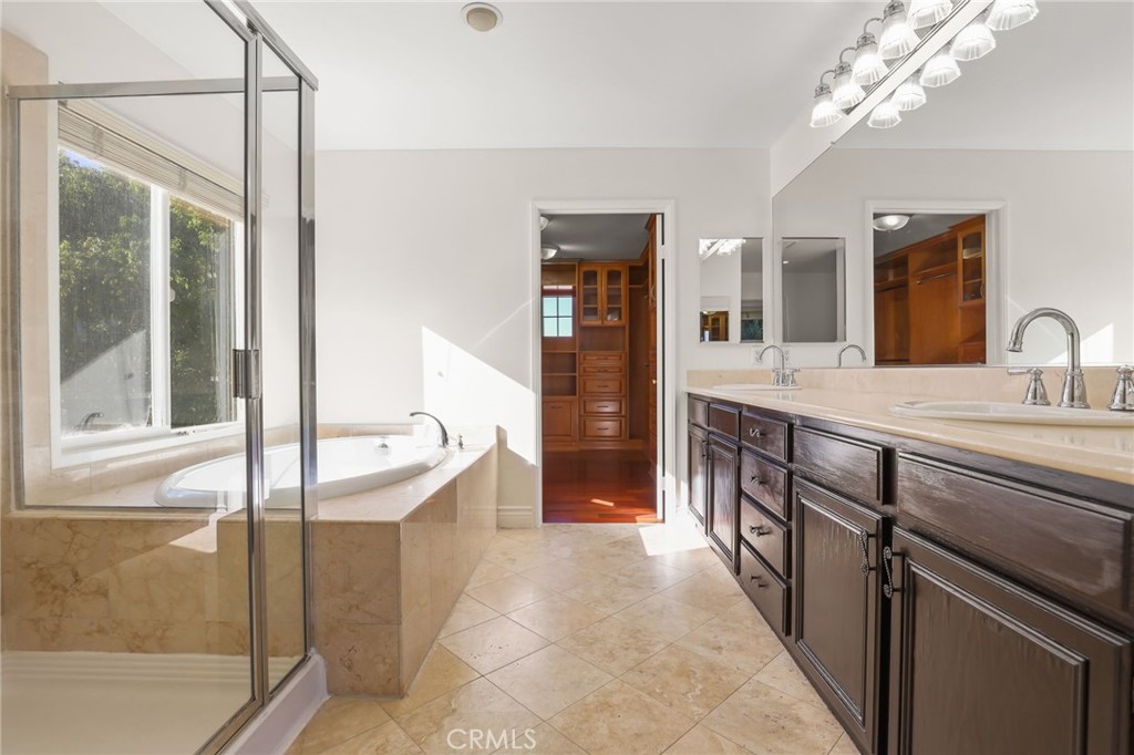 MLS #SR25263348 image #40