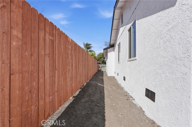 Detail Gallery Image 39 of 45 For 910 E 107th St, Los Angeles,  CA 90002 - 2 Beds | 1 Baths