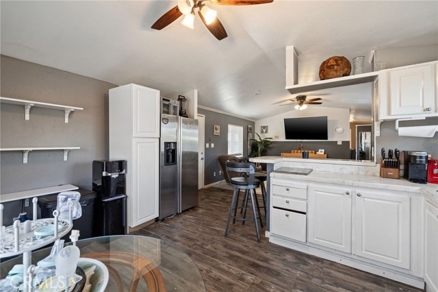 Detail Gallery Image 9 of 17 For 8319 Rd 28 #0,  Madera,  CA 93637 - 2 Beds | 1 Baths