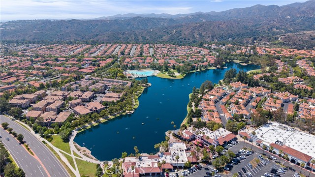 Detail Gallery Image 38 of 44 For 98 Tierra Montanosa, Rancho Santa Margarita,  CA 92688 - 3 Beds | 3 Baths