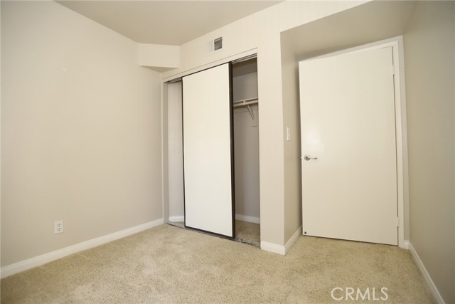 Detail Gallery Image 5 of 21 For 1801 Aviation Way #314,  Redondo Beach,  CA 90278 - 1 Beds | 1 Baths