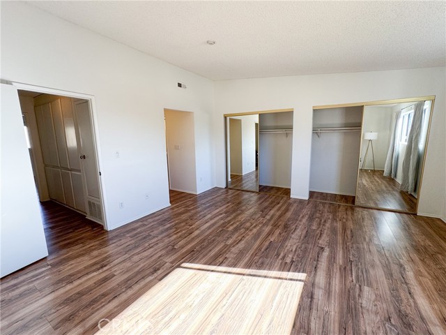 Detail Gallery Image 12 of 35 For 511 Meyer Lane #8,  Redondo Beach,  CA 90278 - 2 Beds | 1/1 Baths