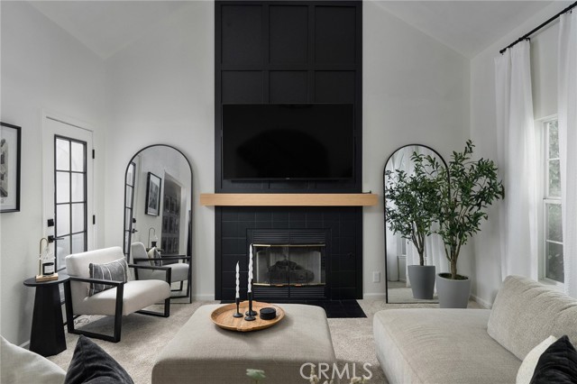 13 Noyo Court, Chico CA: https://media.crmls.org/medias/0c5cf0fd-4d09-474e-85f6-36c9735bc15e.jpg