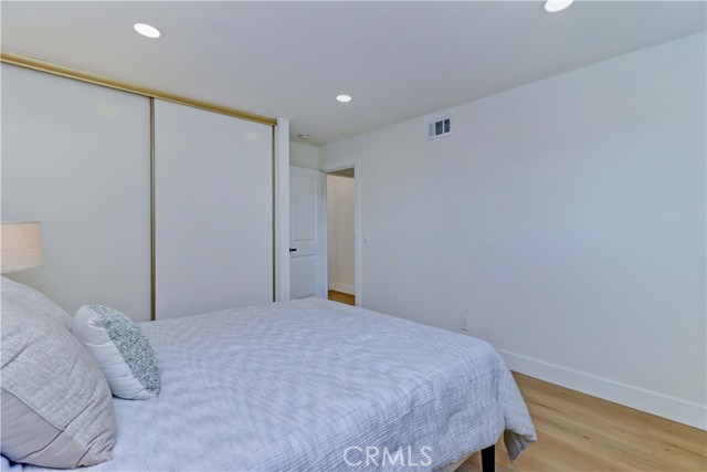 11428 Snowdrop Avenue, Fountain Valley CA: https://media.crmls.org/medias/0c5d44ba-779e-41ae-ae08-0ce2dd6c6e60.jpg