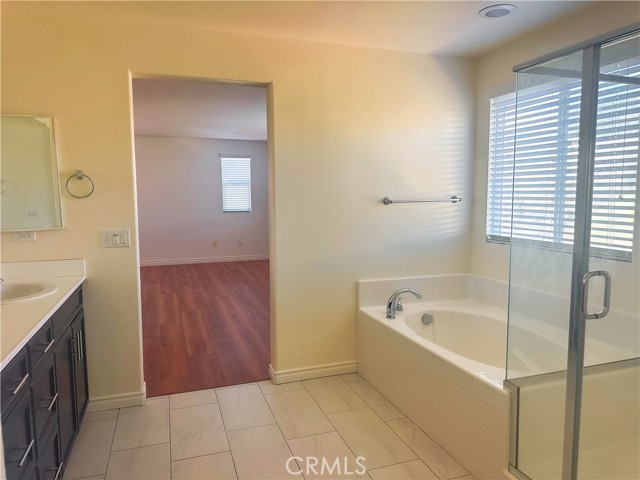 Detail Gallery Image 12 of 30 For 4683 Palmilla, Perris,  CA 92571 - 5 Beds | 3 Baths