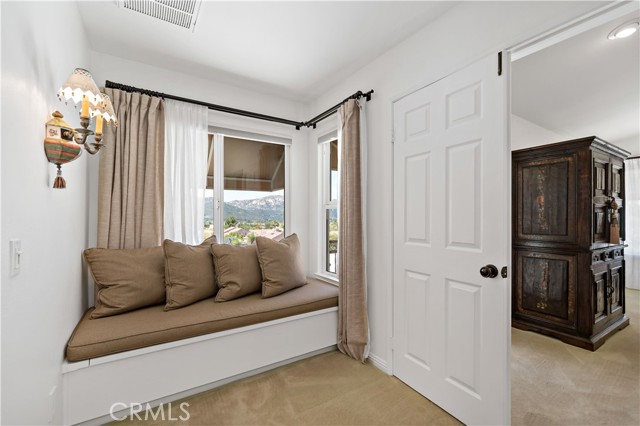 32070 Corte Bonilio, Temecula CA: https://media.crmls.org/medias/0c5d4a06-cdab-4d47-ae52-9af546cc9ca4.jpg
