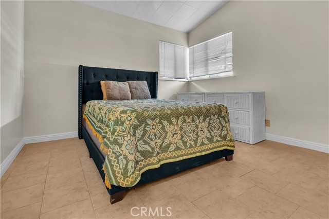 Detail Gallery Image 25 of 32 For 2554 W Avenue J14, Lancaster,  CA 93536 - 5 Beds | 3 Baths