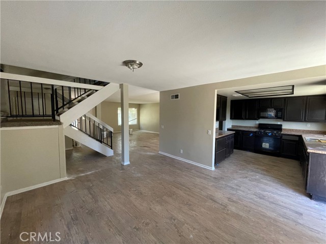 Image 3 for 24603 Little Oak Ln, Newhall, CA 91321
