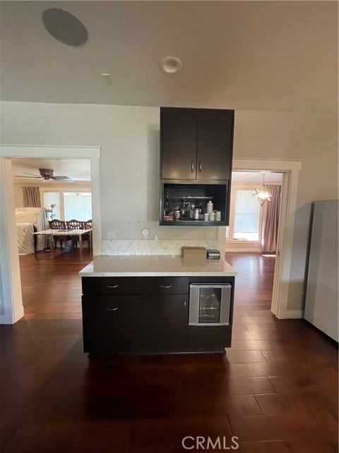 Detail Gallery Image 14 of 66 For 17183 Sunburst, –,  CA 91325 - 4 Beds | 4/1 Baths