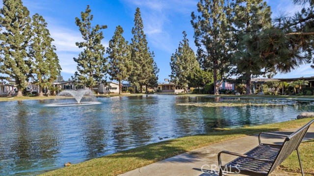 Detail Gallery Image 27 of 33 For 14010 Lake Glen Dr #47,  La Mirada,  CA 90638 - 2 Beds | 2 Baths