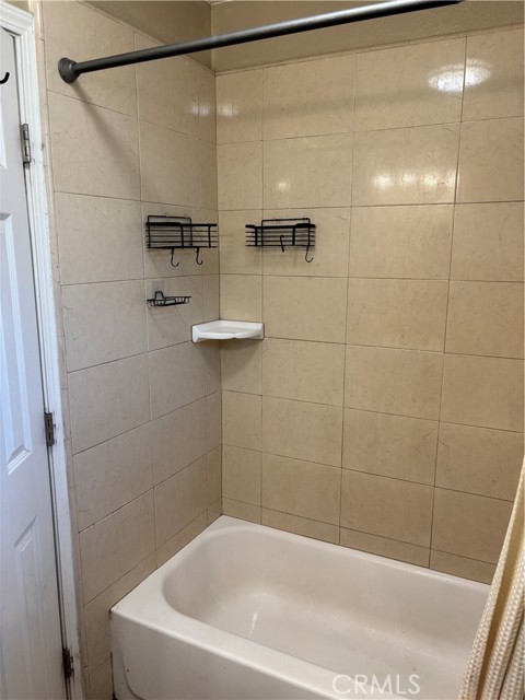 1472 Fir Avenue, Atwater CA: https://media.crmls.org/medias/0c5e9f42-2de0-4dab-8535-6c974d356d63.jpg