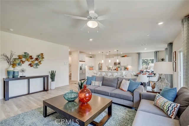 Detail Gallery Image 17 of 23 For 1015 Lucia Ave, Fowler,  CA 93625 - 4 Beds | 2/1 Baths