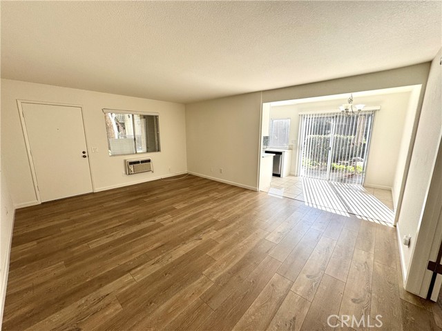 Detail Gallery Image 2 of 18 For 960 E Bonita Ave #113,  Pomona,  CA 91767 - 1 Beds | 1 Baths