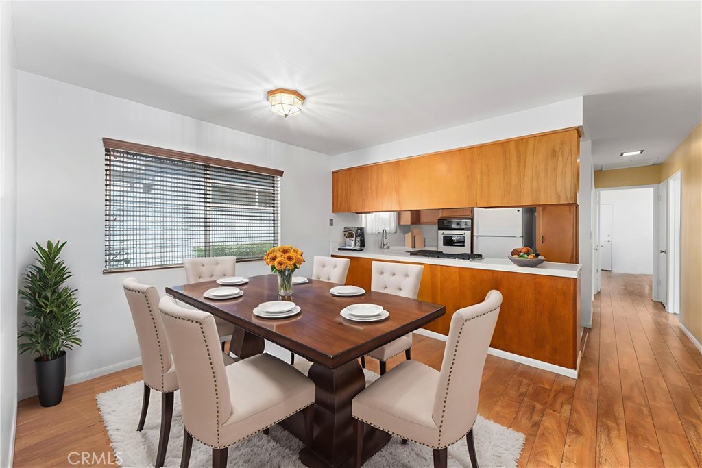 0c5f8ad4 Bd97 4175 8132 8be7d282f582