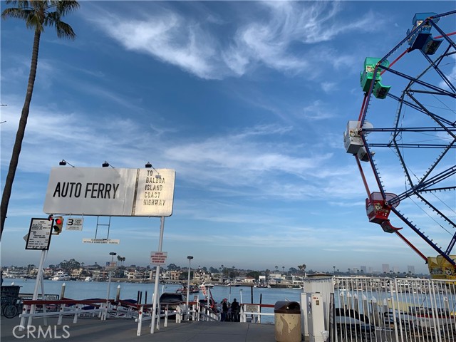 216 1/2 Agate Avenue, Newport Beach CA: https://media.crmls.org/medias/0c5fb143-3af4-4031-a0ea-f1aa617a5994.jpg