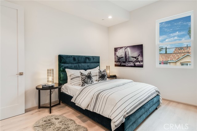 2601 Ruhland Avenue, Redondo Beach, California 90278, 5 Bedrooms Bedrooms, ,6 BathroomsBathrooms,Residential,Sold,Ruhland,SB22076480