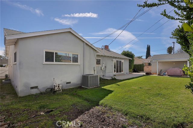 16837 Itasca photo 28