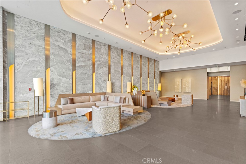 https://media.crmls.org/medias/0c60849e-a062-4801-8868-7b6527fbde38.jpg?preset=X-Large