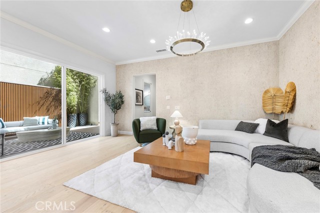 241 Abacus, Irvine CA: https://media.crmls.org/medias/0c60c860-b582-49fa-a050-fe3b45343153.jpg