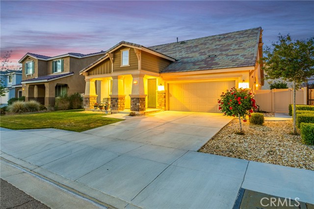 Detail Gallery Image 2 of 54 For 43928 Windrose Pl, Lancaster,  CA 93536 - 4 Beds | 3/1 Baths