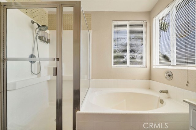 Image 15 of 31 For 44601 Jamin Circle