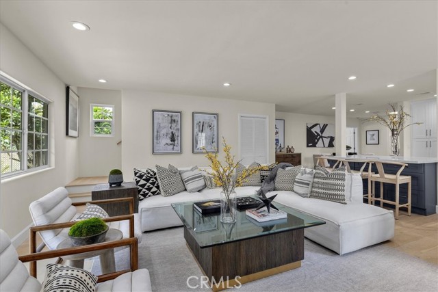 11927 Beatrice Street, Culver City CA: https://media.crmls.org/medias/0c625e60-0cbb-4fc6-981c-6a495df2ff0f.jpg