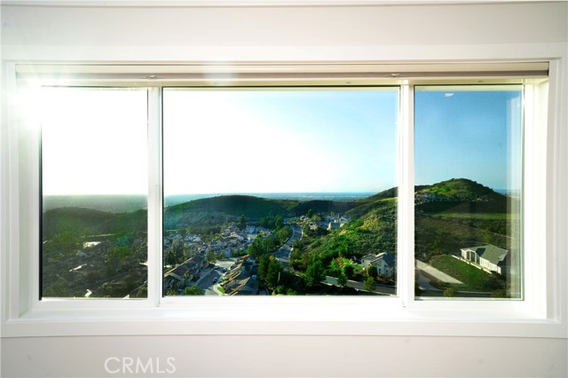 Detail Gallery Image 14 of 36 For 6206 E Cliffway Dr, Orange,  CA 92869 - 4 Beds | 3 Baths