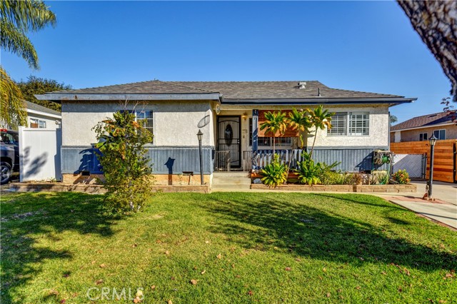 Detail Gallery Image 1 of 24 For 230 N Idaho St, La Habra,  CA 90631 - 3 Beds | 2 Baths