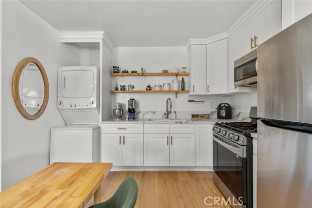 19539 Gault Street, Reseda CA: https://media.crmls.org/medias/0c637ac7-81fe-4fe8-97b7-4f2e0f13b90d.jpg