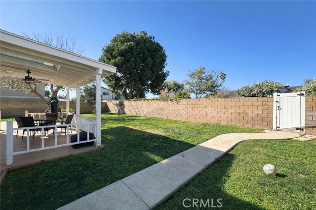 Detail Gallery Image 21 of 23 For 1205 Stratford Ln, San Dimas,  CA 91773 - 4 Beds | 2/1 Baths