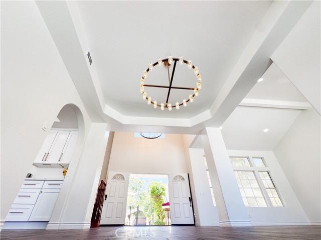 Detail Gallery Image 10 of 48 For 1035 Summerplace Ct, Corona,  CA 92881 - 5 Beds | 4 Baths