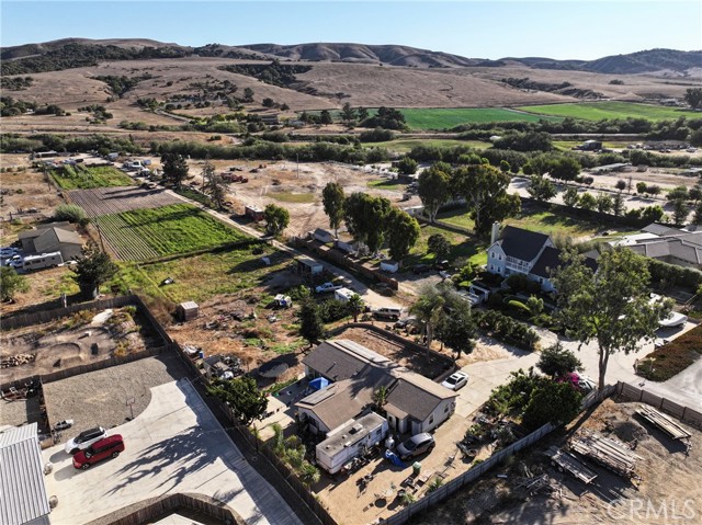 1418 Solomon Road, Santa Maria CA: https://media.crmls.org/medias/0c649913-d1cc-498b-be0c-de93895fb2d2.jpg