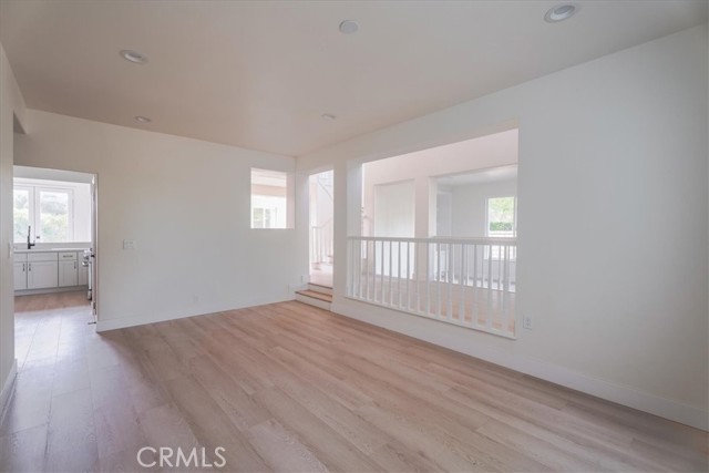 Detail Gallery Image 8 of 55 For 21016 Mendenhall Ct, Topanga,  CA 90290 - 5 Beds | 4/1 Baths