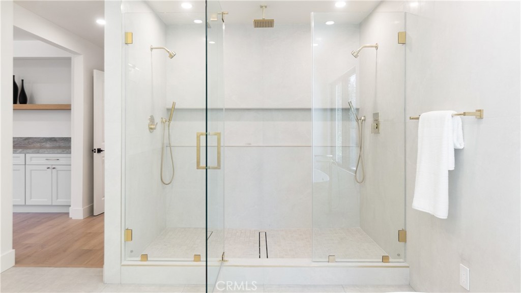 0c65ead6 56c6 4065 Ac31 25e5e88e5550