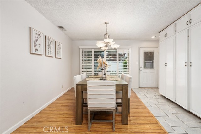 Detail Gallery Image 15 of 56 For 1011 Wyoming Dr, Merced,  CA 95340 - 5 Beds | 3 Baths