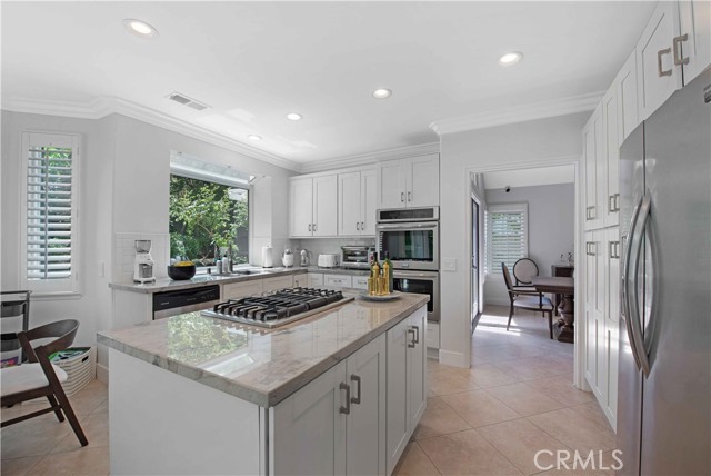 3514 Three Springs Drive, Westlake Village CA: https://media.crmls.org/medias/0c668b53-1e45-4507-afa0-08b62d1e3c57.jpg