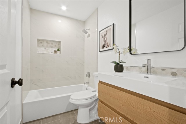 Detail Gallery Image 20 of 27 For 520 Golden Sky Ln, Anaheim,  CA 92807 - 3 Beds | 2 Baths