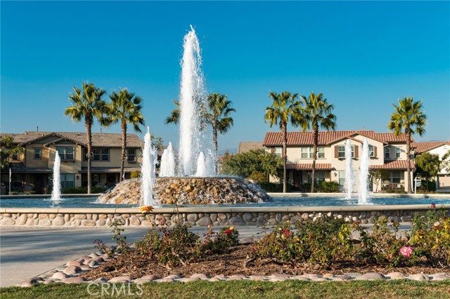 3459 N Oxnard Boulevard, Oxnard CA: https://media.crmls.org/medias/0c6771b7-7847-453b-91d6-125ada379a12.jpg