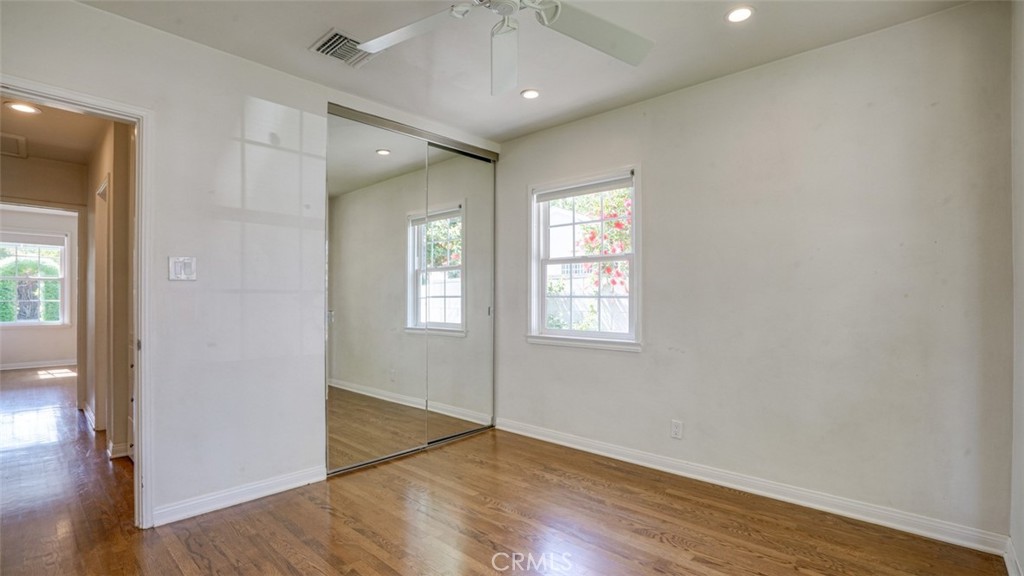 3309 Wedgewood Lane Burbank img 17