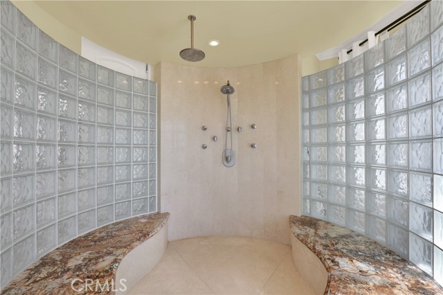 Detail Gallery Image 40 of 69 For 7231 Brandon Ct, Riverside,  CA 92506 - 6 Beds | 6/1 Baths