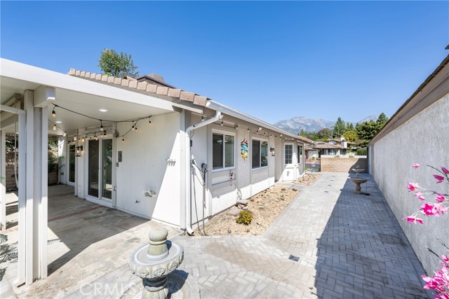 Detail Gallery Image 5 of 31 For 1254 Tamarisk, Upland,  CA 91784 - 3 Beds | 2 Baths