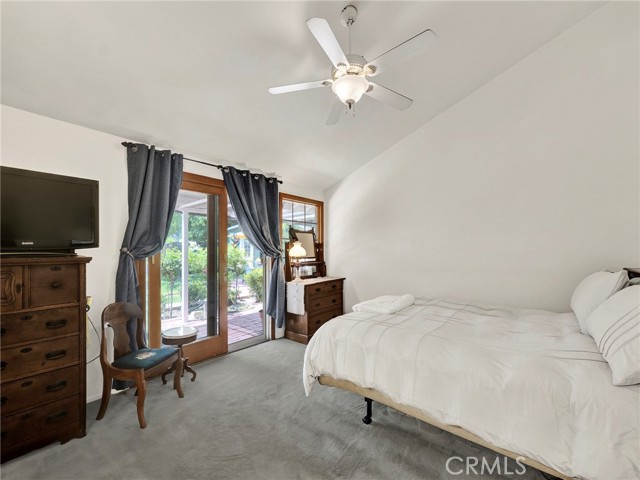 Detail Gallery Image 16 of 40 For 23962 Crosson Dr, Woodland Hills,  CA 91367 - 3 Beds | 2 Baths