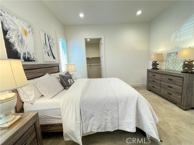 Detail Gallery Image 14 of 24 For 52 Kite, Irvine,  CA 92618 - 6 Beds | 6/1 Baths