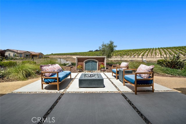 1330 Riley Lane, Nipomo CA: https://media.crmls.org/medias/0c6de33f-3950-4e3e-ba2c-c87c09603269.jpg